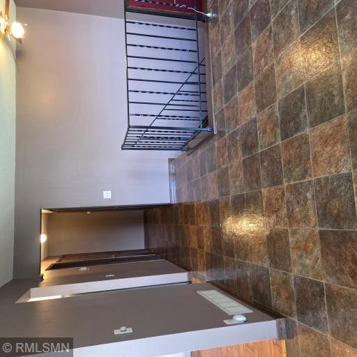 8704 Bass Creek Avenue N, Minneapolis, MN 55428
