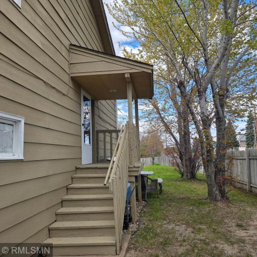 8704 Bass Creek Avenue N, Minneapolis, MN 55428