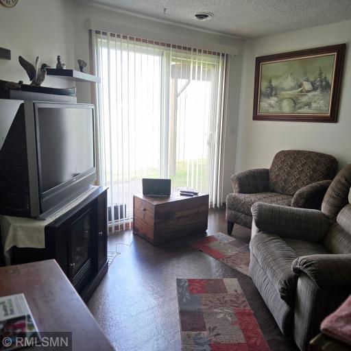 8704 Bass Creek Avenue N, Minneapolis, MN 55428