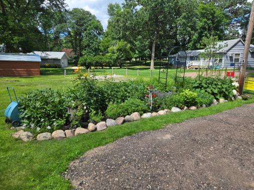 23979 Navajo Trail, Henning, MN 56551