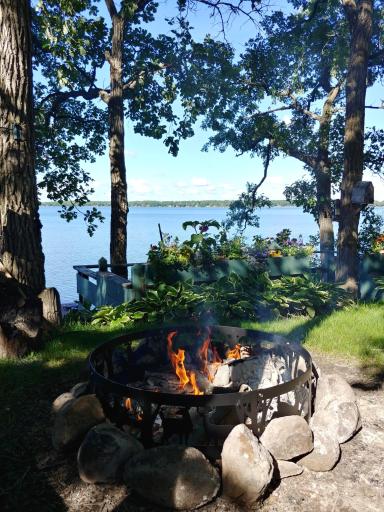23979 Navajo Trail, Henning, MN 56551