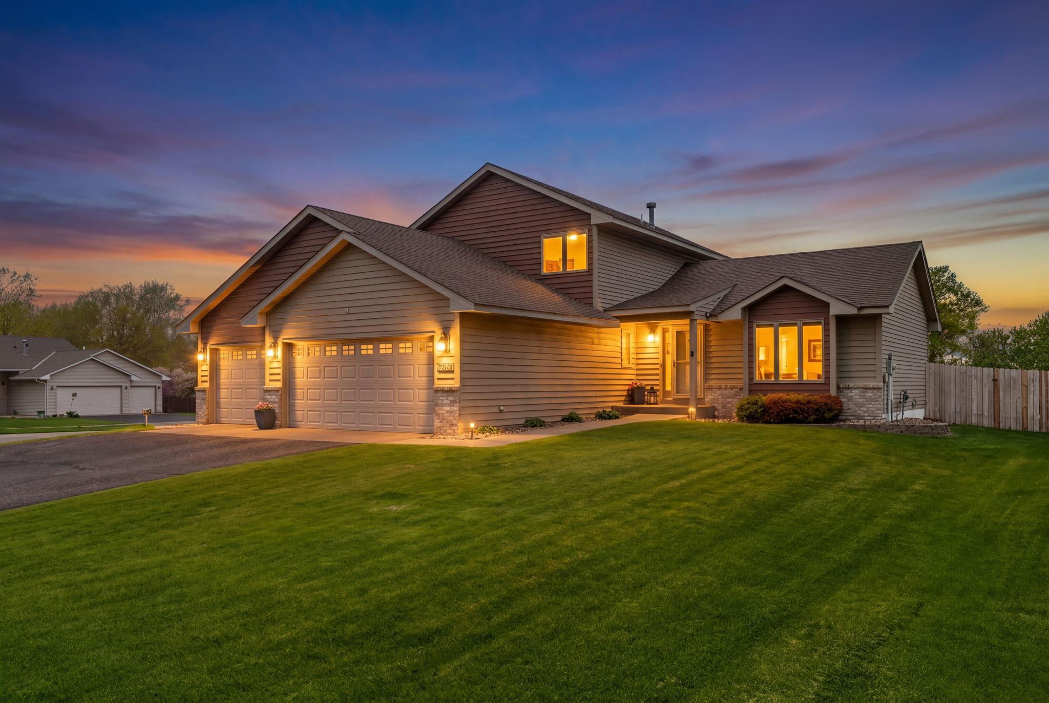 Welcome home to 10648 71st Ave N!