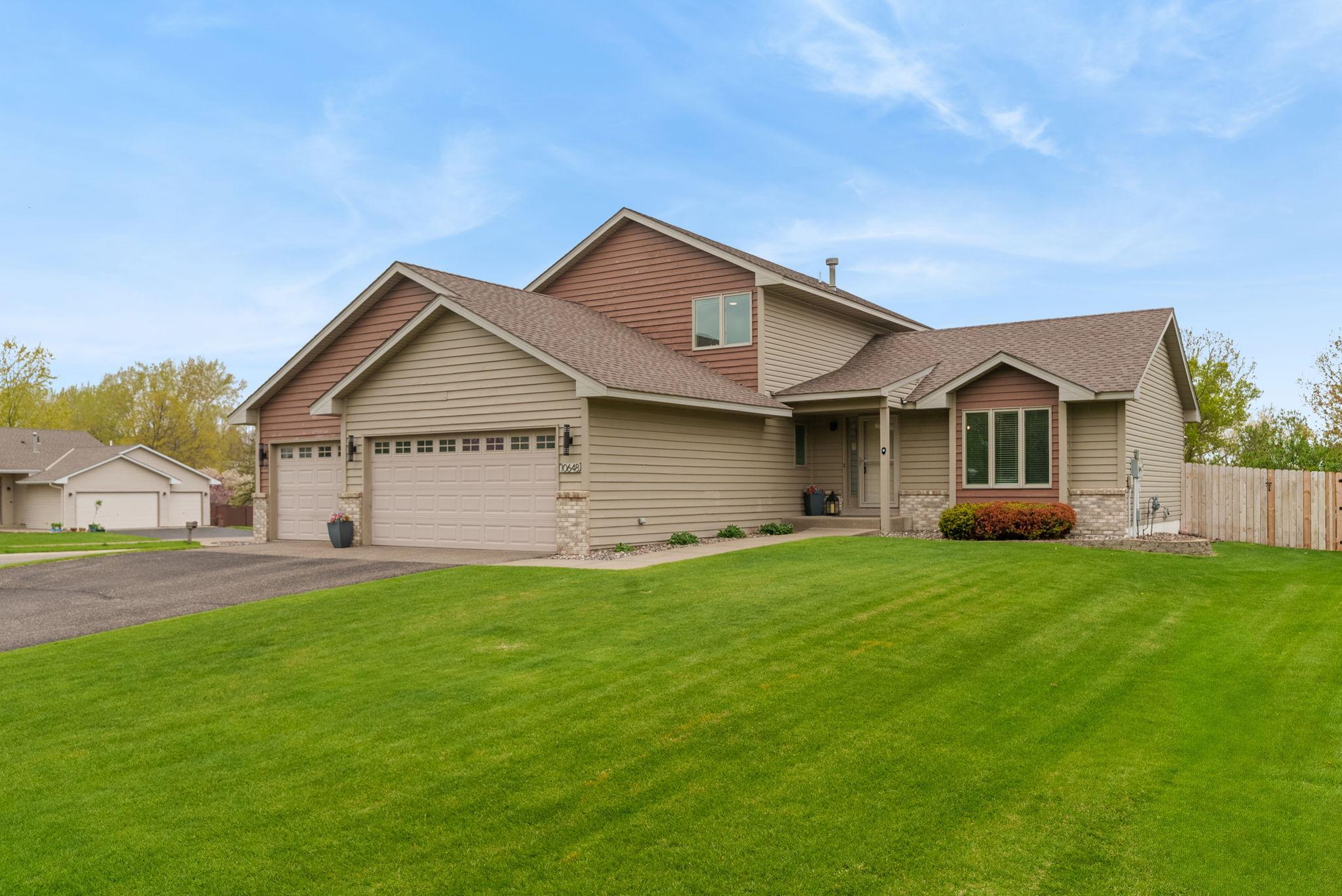 Amazing corner lot!