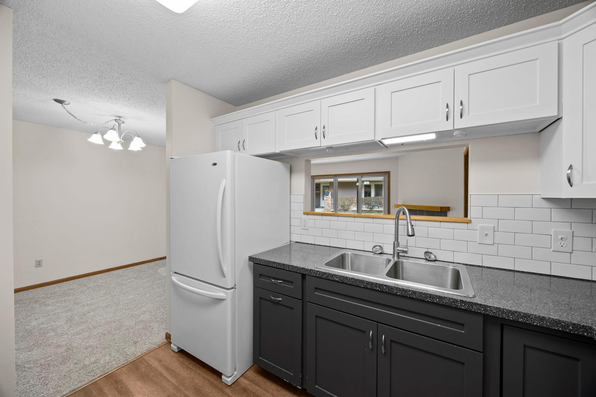Gorgeous updated kitchen!