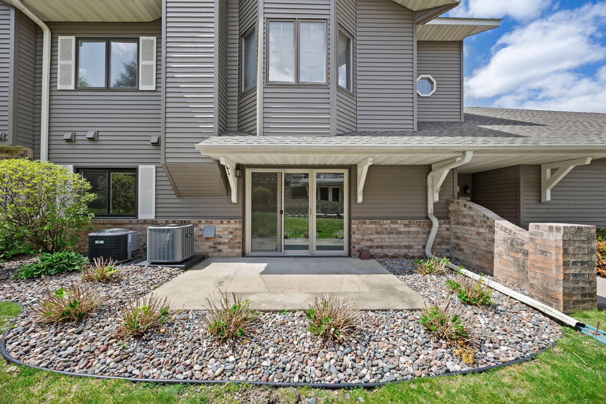 Main level unit! No interior or exterior stairs. Beautifully updated and maintained with private patio retreat. Walkout to this spectacular patio retreat!