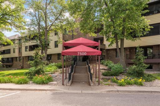 7500 Cahill Road, 304C, Minneapolis, MN 55439