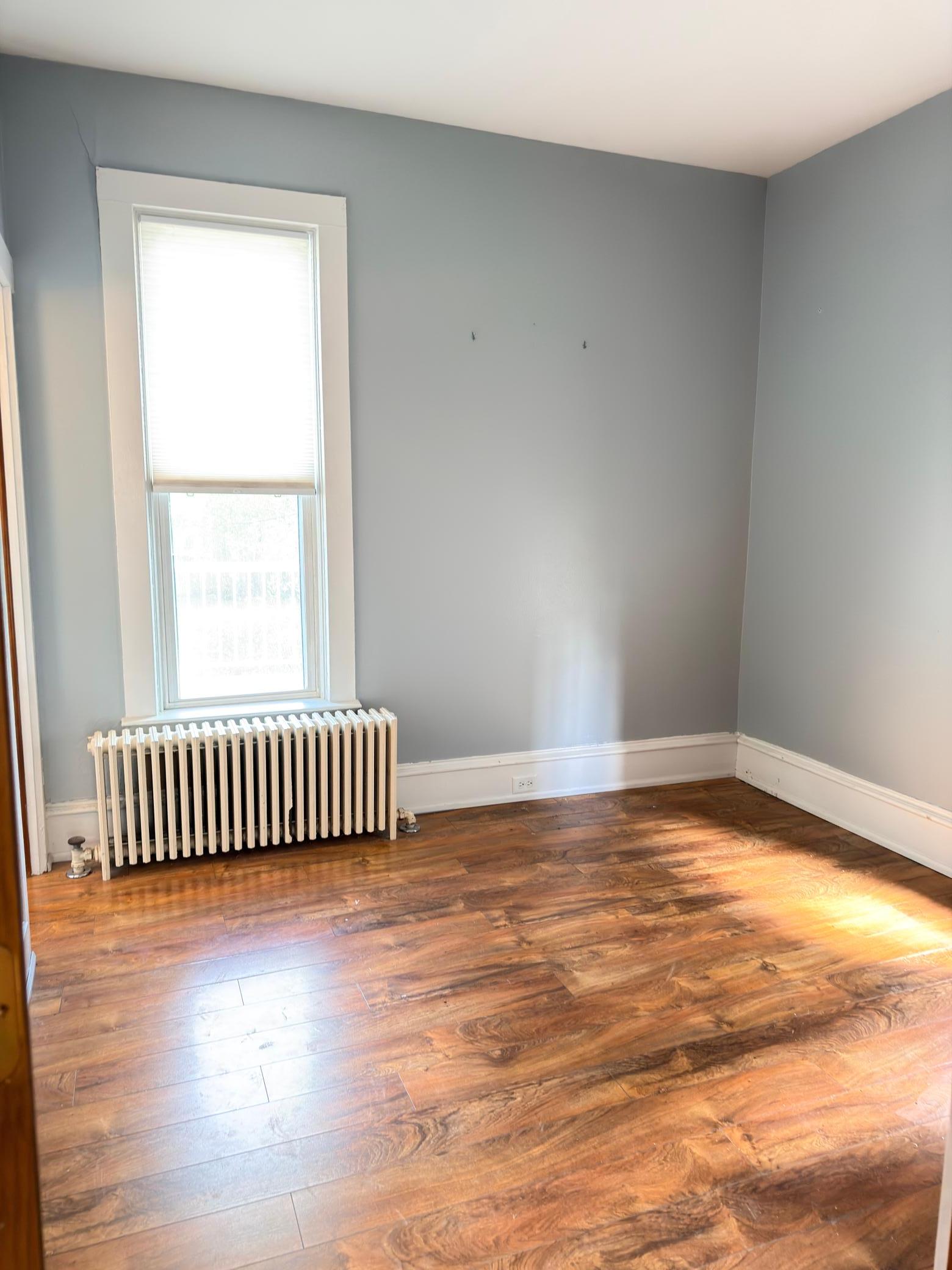 Main Floor Bed 1