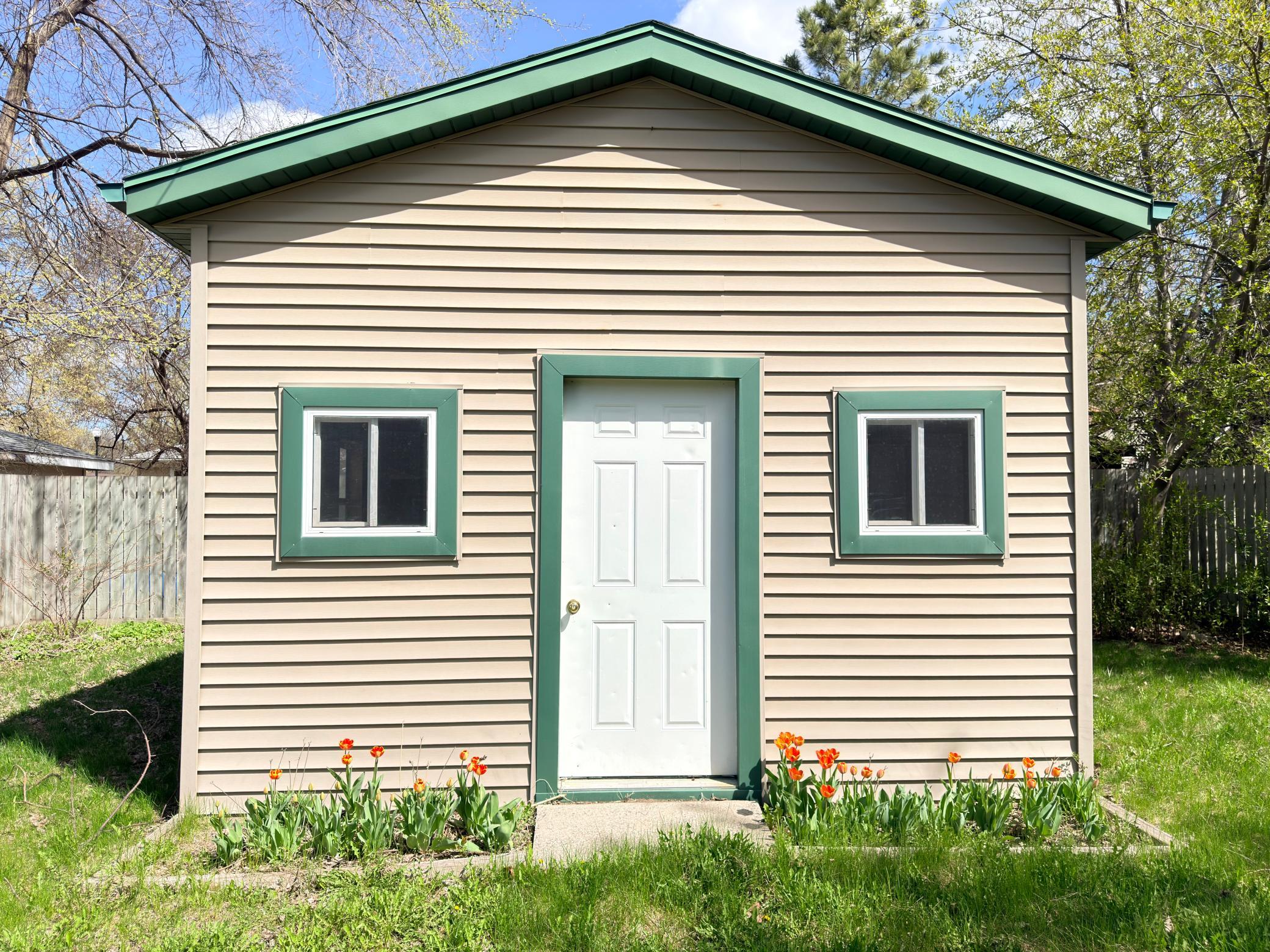 Shed