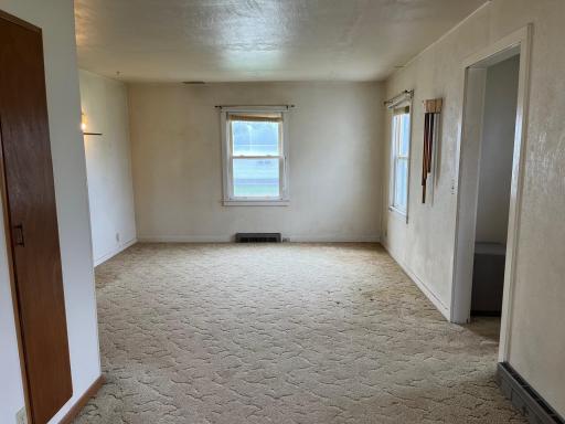 187 3rd Street, Dawson, MN 56232