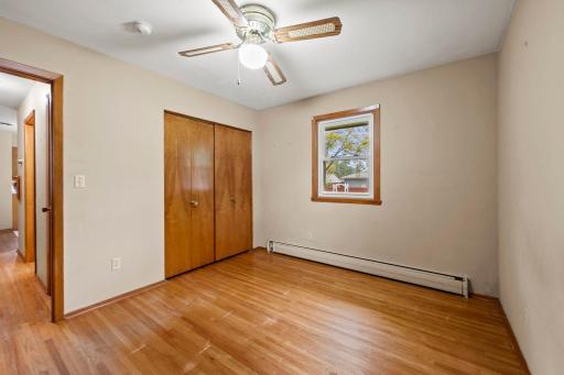 2245 Mapleview Avenue, Saint Paul, MN 55109