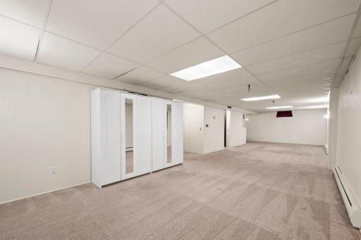 2245 Mapleview Avenue, Saint Paul, MN 55109