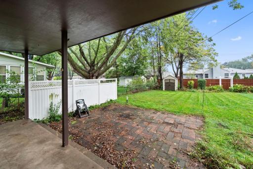2245 Mapleview Avenue, Saint Paul, MN 55109