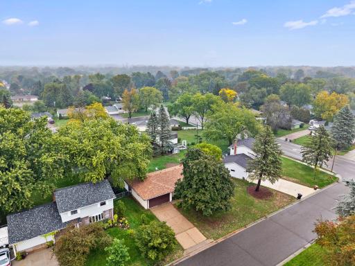 2245 Mapleview Avenue, Saint Paul, MN 55109