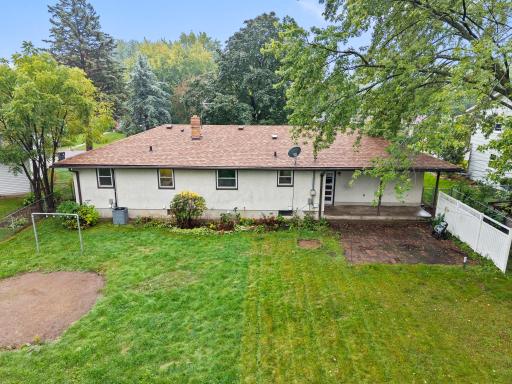 2245 Mapleview Avenue, Saint Paul, MN 55109