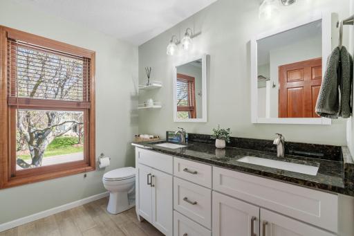 3648 Mount Vernon Lane, Woodbury, MN 55129