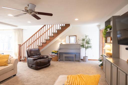 912 S Lafayette Avenue, Fulda, MN 56131