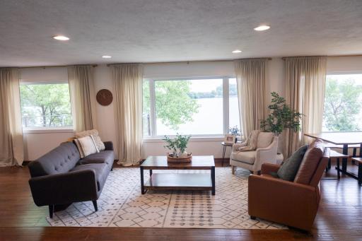 912 S Lafayette Avenue, Fulda, MN 56131