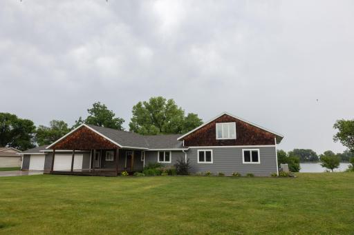 912 S Lafayette Avenue, Fulda, MN 56131
