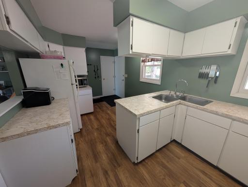 39115 E Blueberry Drive, Menahga, MN 56464