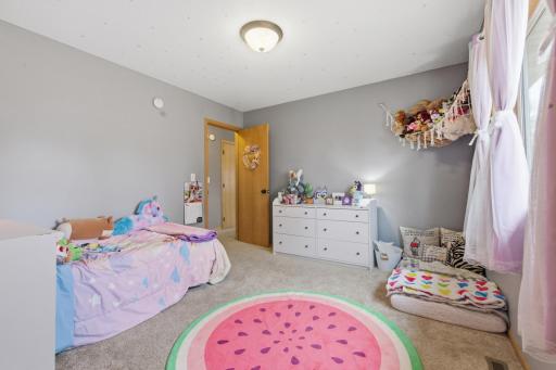 11825 Joneswood Drive, Baxter, MN 56425