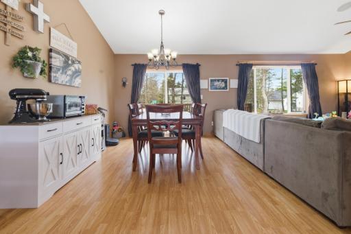 11825 Joneswood Drive, Baxter, MN 56425