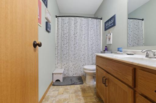 11825 Joneswood Drive, Baxter, MN 56425