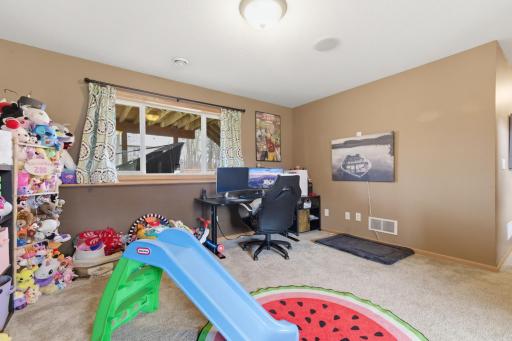 11825 Joneswood Drive, Baxter, MN 56425