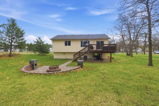 11825 Joneswood Drive, Baxter, MN 56425