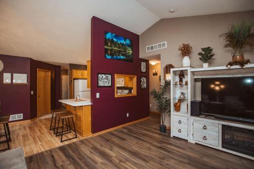 2501 Woodridge Lane, Brainerd, MN 56401