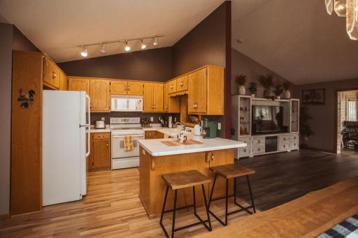 2501 Woodridge Lane, Brainerd, MN 56401