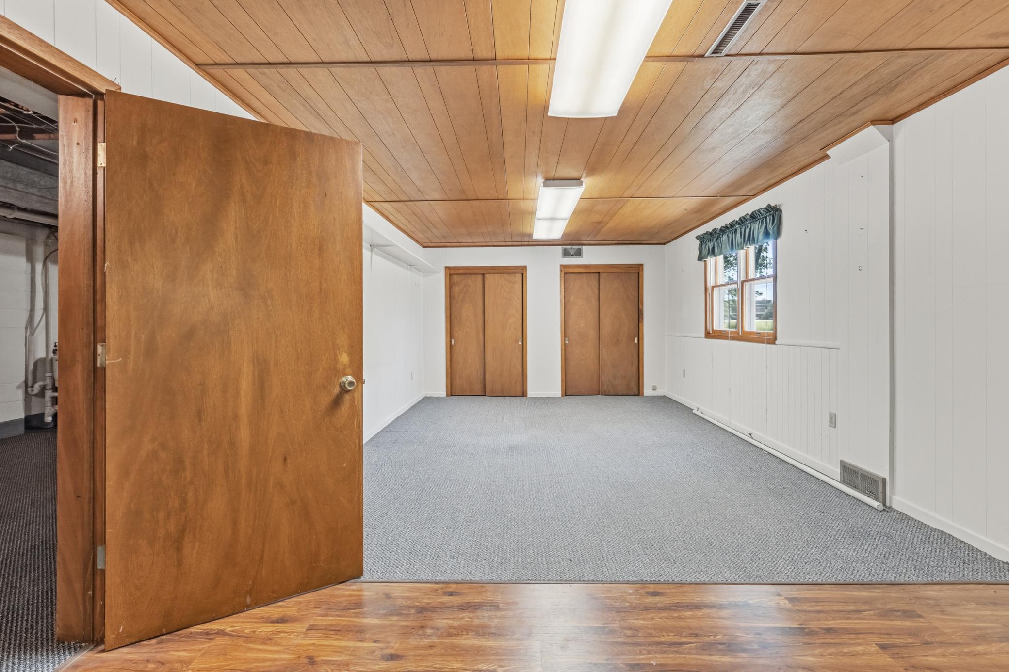4th bedroom or rec room.jpg