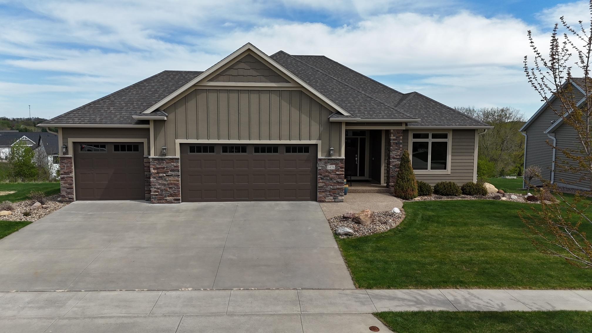 1476 Century Corner LN NE.JPG