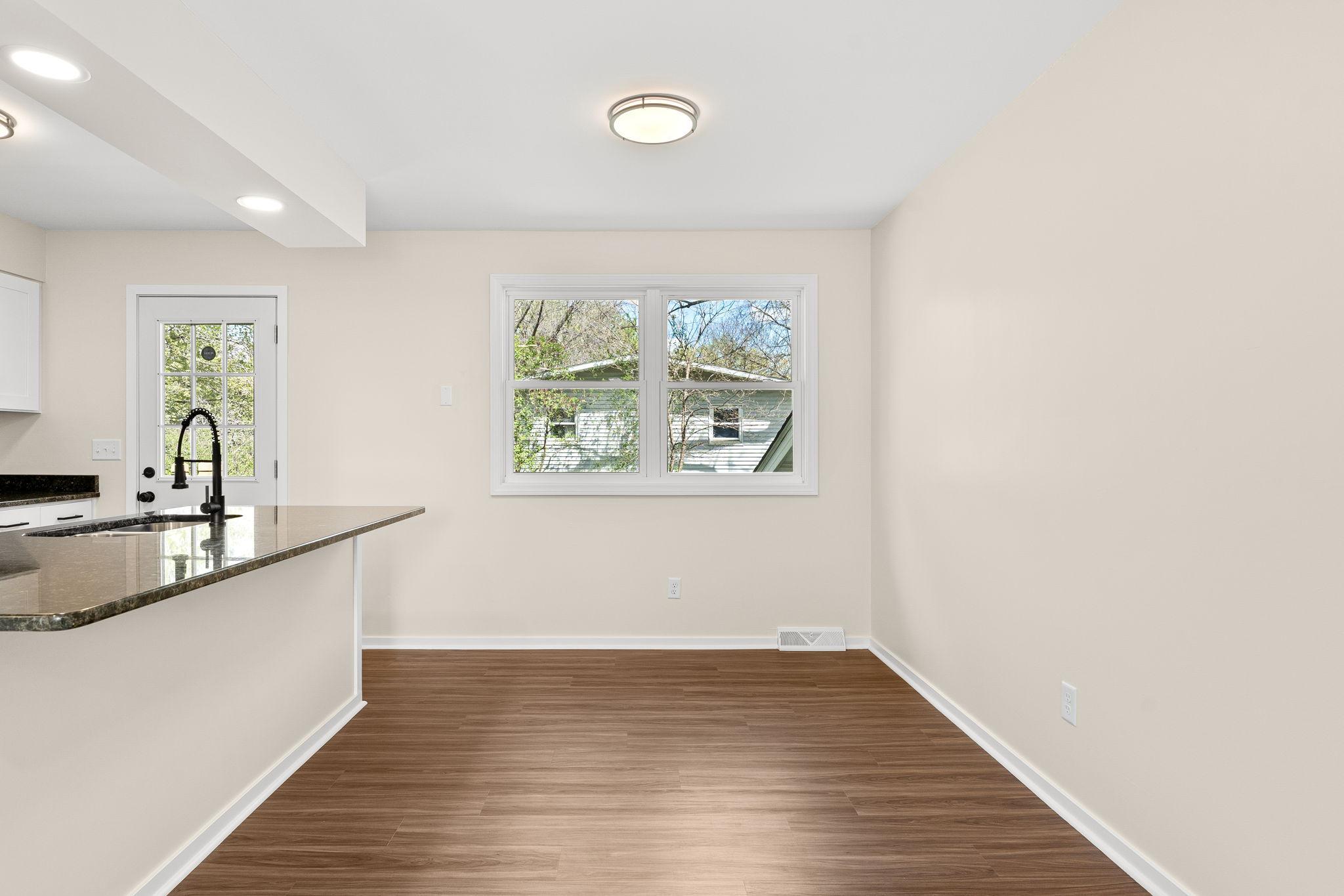32-web-or-mls-2333-4th-ave-nw.jpg