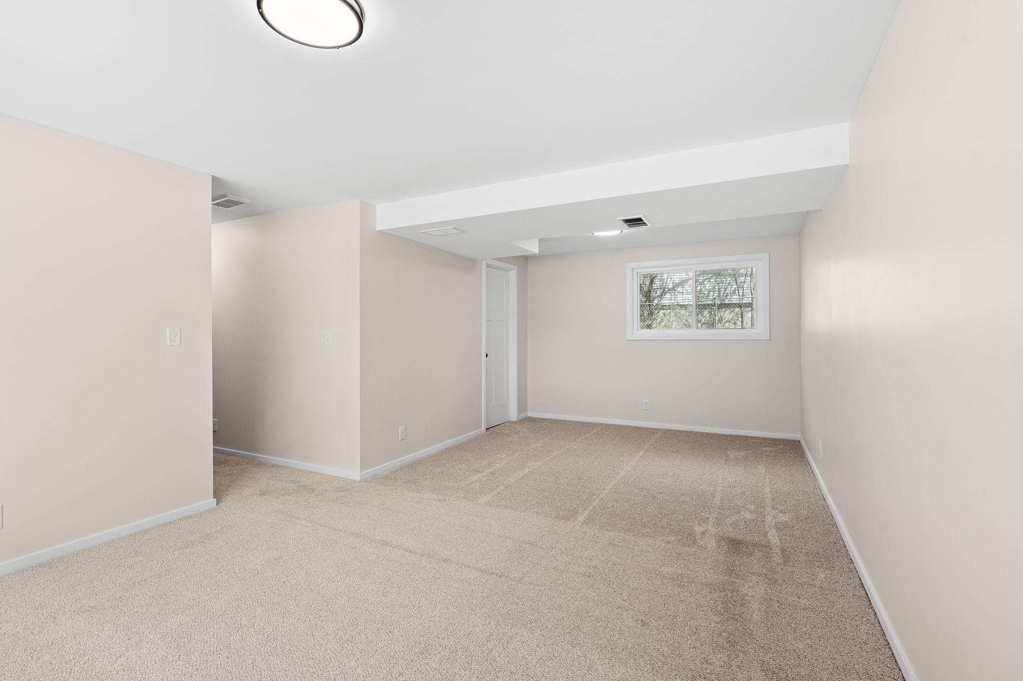 51-web-or-mls-2333-4th-ave-nw.jpg