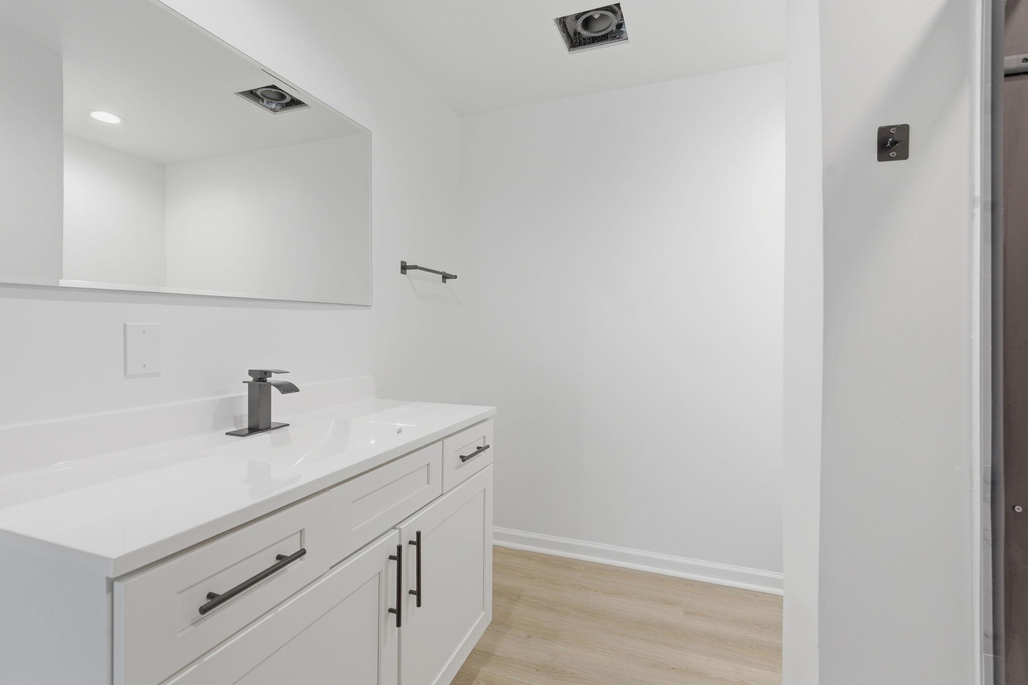 37-web-or-mls-611-3rd-st-nw.jpg