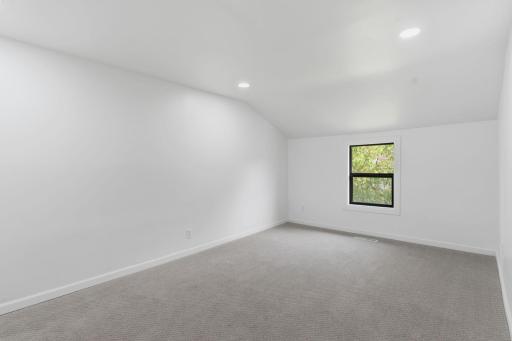 611 3rd Street NW, Austin, MN 55912