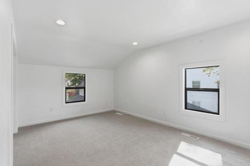 611 3rd Street NW, Austin, MN 55912