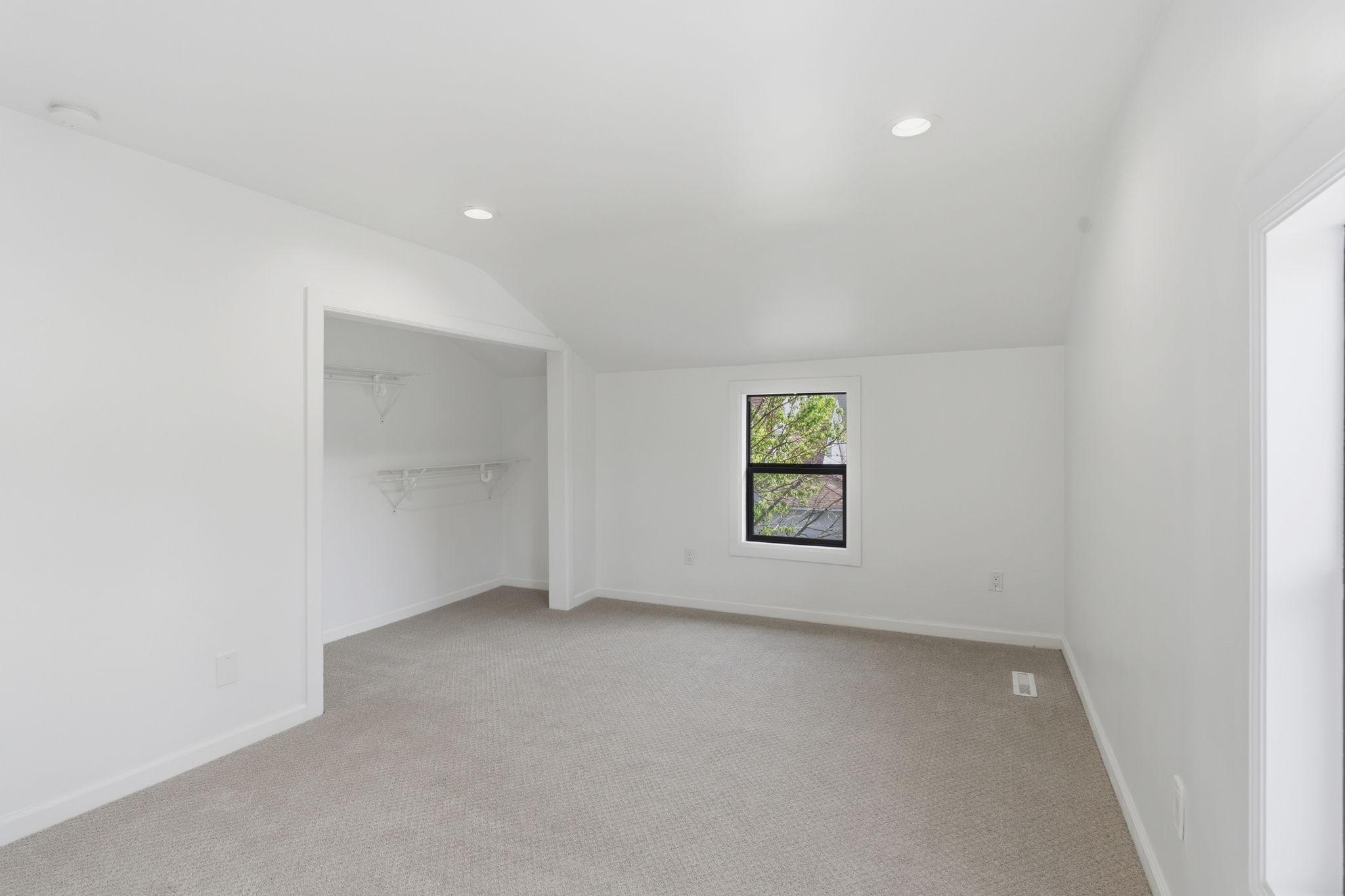 53-web-or-mls-611-3rd-st-nw.jpg