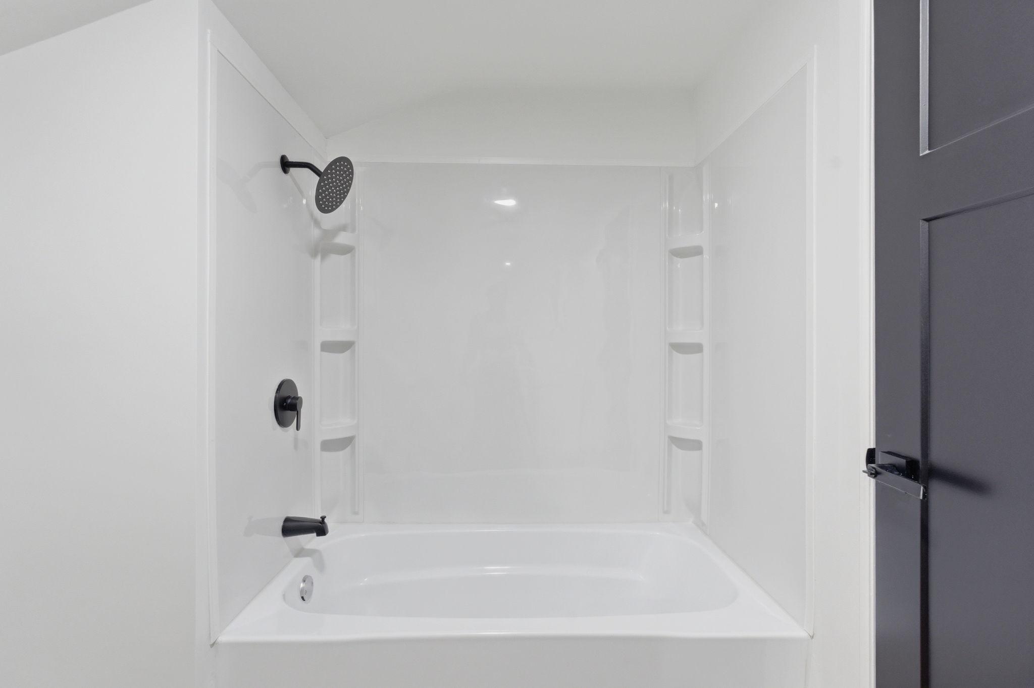 58-web-or-mls-611-3rd-st-nw.jpg