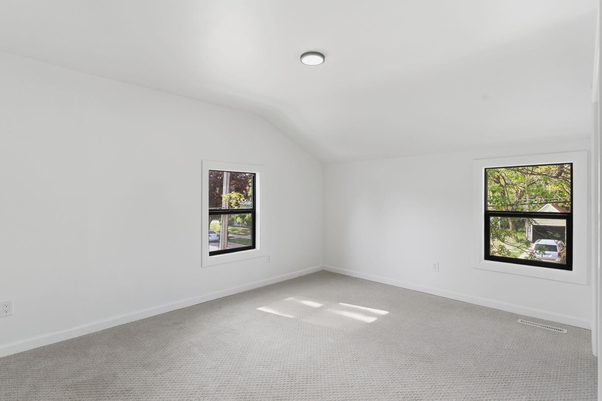 55-web-or-mls-611-3rd-st-nw.jpg