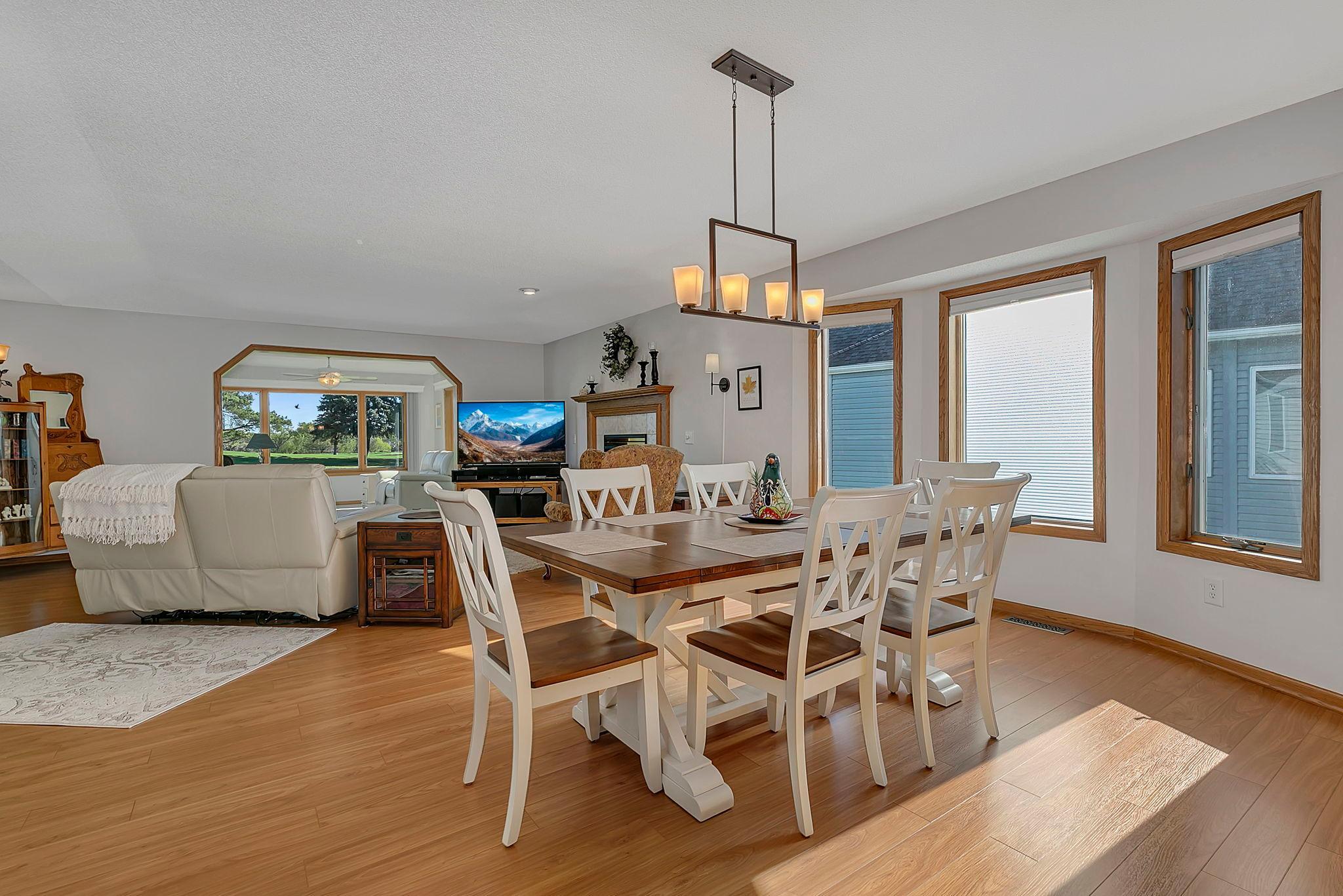 Dining & Living Rooms
