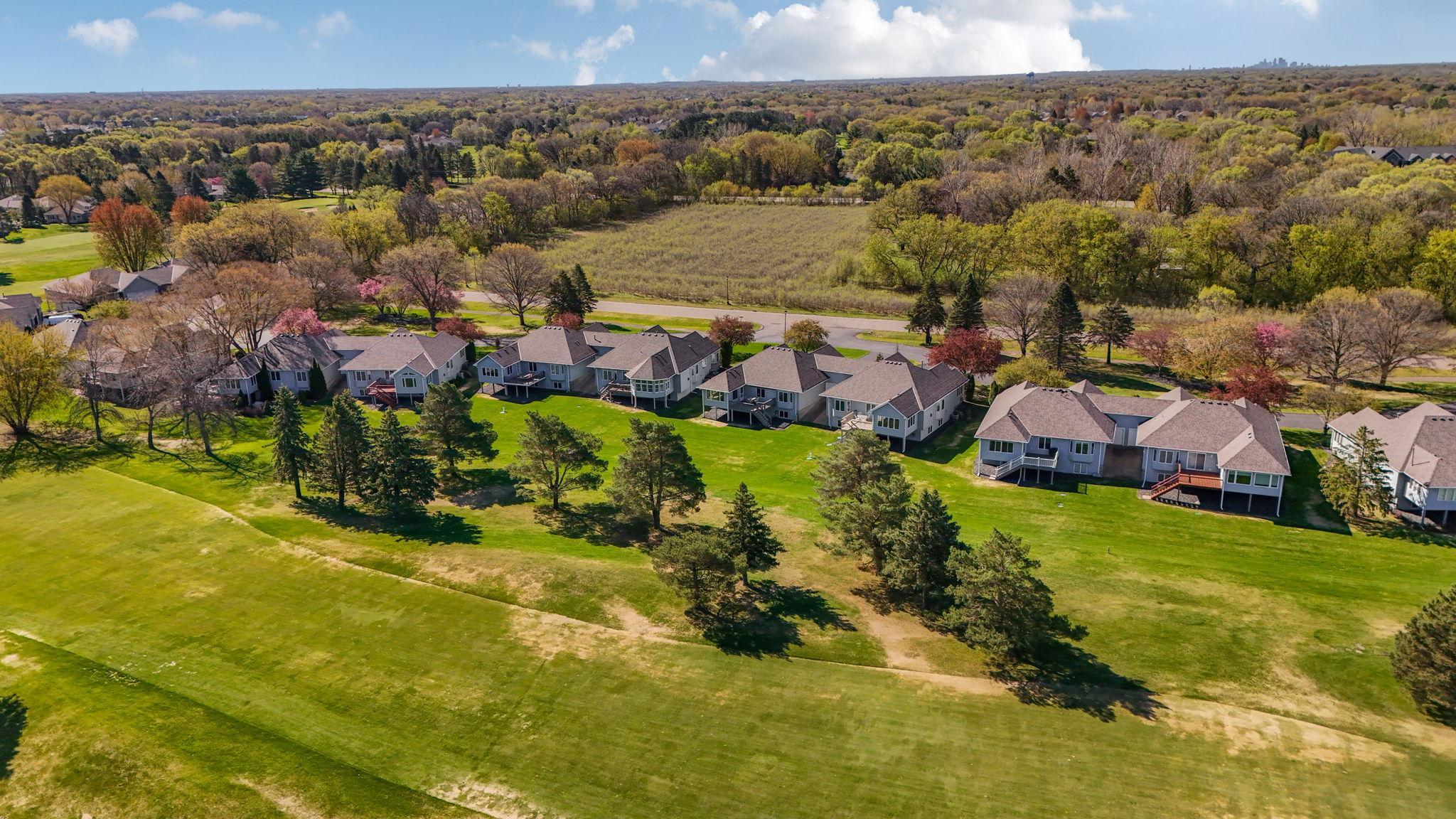 Townhomes on the Majestic Oaks Golf Course