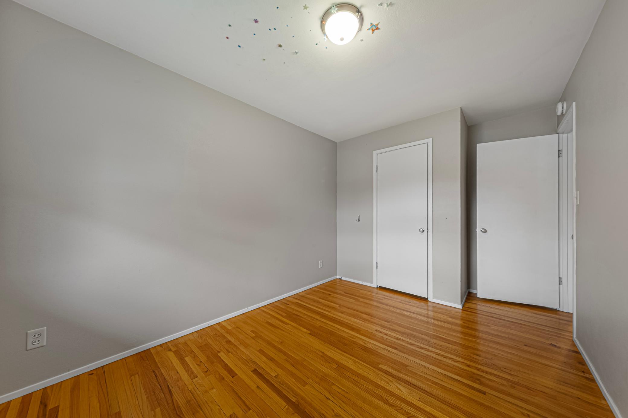 30 bedroom 3.jpg
