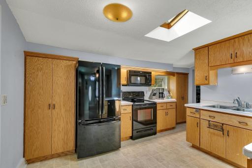 366 Genessee Street, Paynesville, MN 56362