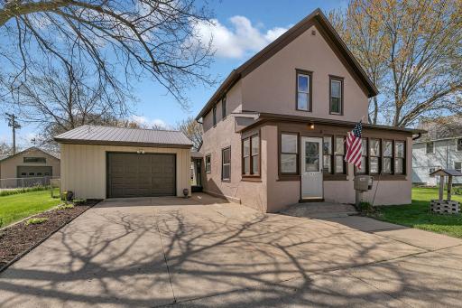 366 Genessee Street, Paynesville, MN 56362