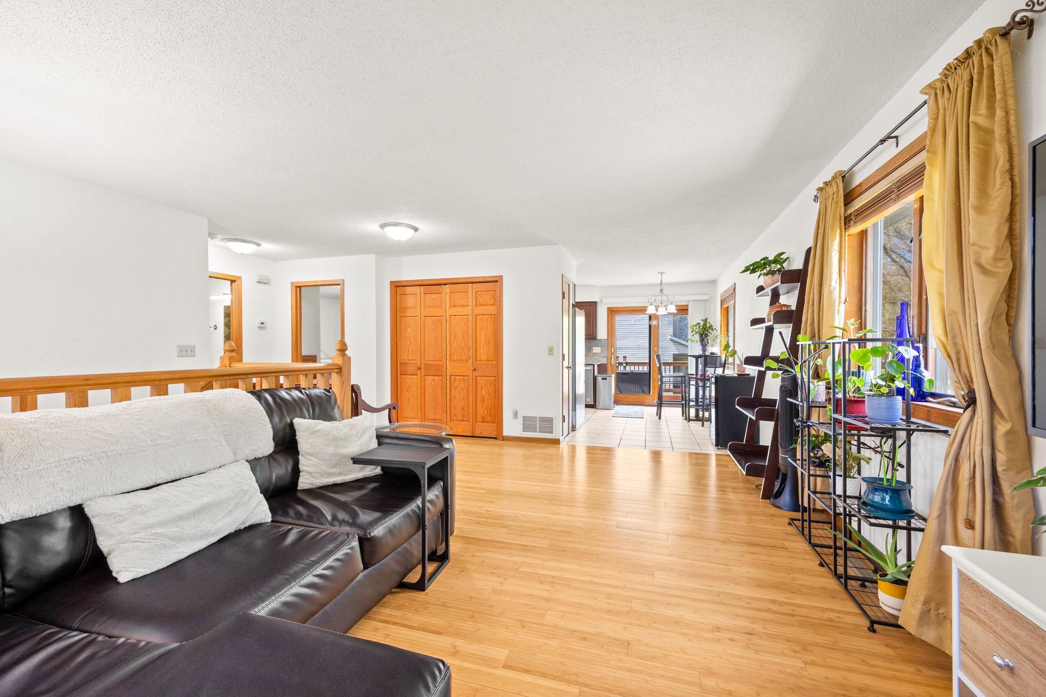 8-web-or-mls-105.jpg