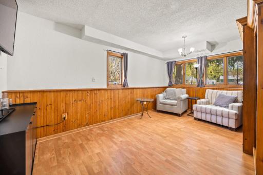 4035 White Bear Avenue N, White Bear Lake, MN 55110