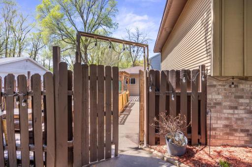 4035 White Bear Avenue N, White Bear Lake, MN 55110