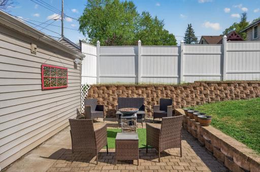 4048 17th Avenue S, Minneapolis, MN 55407