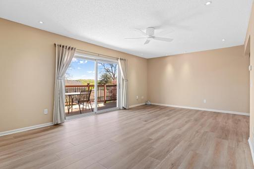 712 Stewart Avenue, Saint Paul, MN 55102